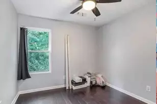 5563 Windfall Ln, Lithonia, GA 30058 - Photo 7