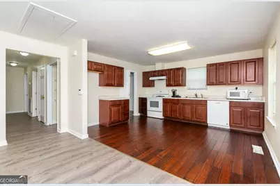 731 Shi Place, Macon, GA 31206 - Photo 11