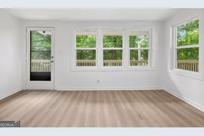 808 Knollwood Drive, Winder, GA 30680 - Photo 5