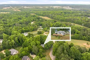 808 Knollwood Dr, Winder, GA 30680 - Photo 69