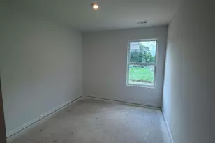325 Rolling Green Rd, Adairsville, GA 30103 - Photo 1