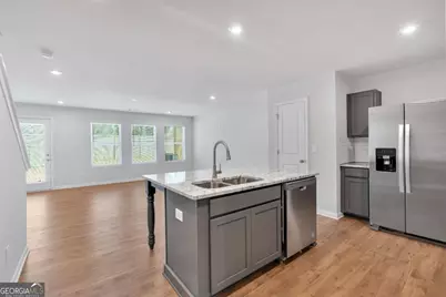 105 Village Green Drive #171, Adairsville, GA 30103 - Photo 3