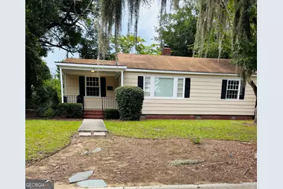 52 S Parkwood, Savannah, GA 31404 - Photo 1