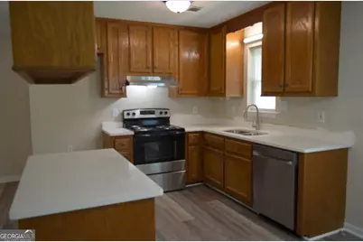 79 N Camp Drive, Byron, GA 31088 - Photo 7