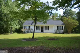 79 N Camp Dr, Byron, GA 31088 - Photo 1