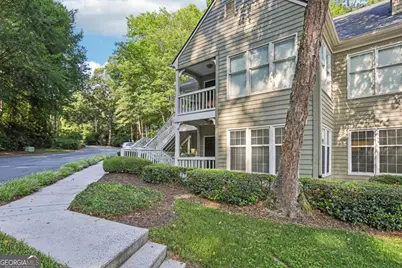 208 Bainbridge Drive, Sandy Springs, GA 30327 - Photo 3