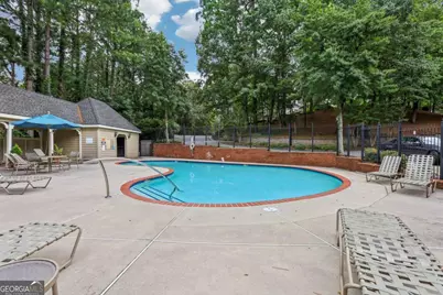 208 Bainbridge Drive, Sandy Springs, GA 30327 - Photo 23