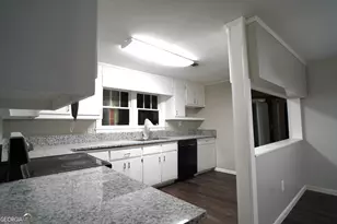 1032 Chatham Rd, Buford, GA 30518 - Photo 5