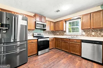 135 Sterling Court, Alpharetta, GA 30004 - Photo 11
