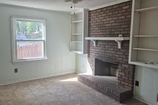 538 Cole Dr SW, Lilburn, GA 30047 - Photo 19