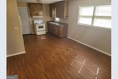 1210 Douglas Circle, Americus, GA 31709 - Photo 3