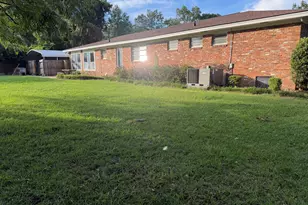 1606 Roberson St, Dublin, GA 31021 - Photo 7