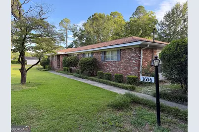 1606 Roberson Street, Dublin, GA 31021 - Photo 3