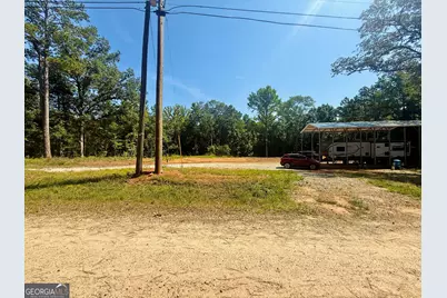 1582 Armour Circle, Elberton, GA 30635 - Photo 7
