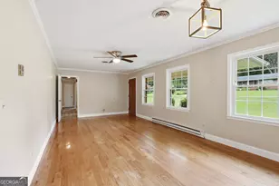 128 Scott Cir, Toccoa, GA 30577 - Photo 11