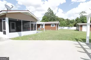1925 Elaine Ave, Waycross, GA 31503 - Photo 5