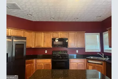 107 Meadows Drive, Senoia, GA 30276 - Photo 13