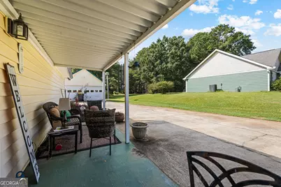 95 Firethorne Drive, Newnan, GA 30265 - Photo 5