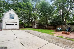 1467 Hawthorne Ave NW, Atlanta, GA 30309 - Photo 19