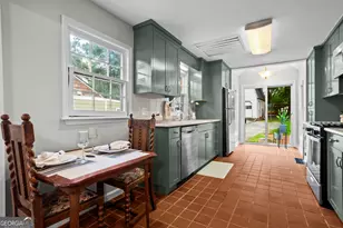 1467 Hawthorne Ave NW, Atlanta, GA 30309 - Photo 7