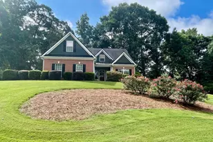 930 Vinings Dr, Winder, GA 30680 - Photo 3