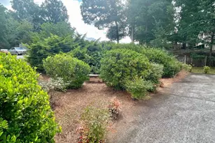 930 Vinings Dr, Winder, GA 30680 - Photo 47