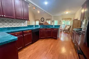 930 Vinings Dr, Winder, GA 30680 - Photo 35