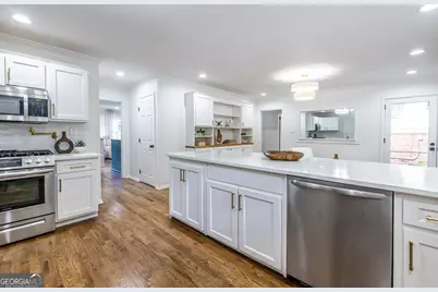 693 N Superior Avenue, Decatur, GA 30033 - Photo 13