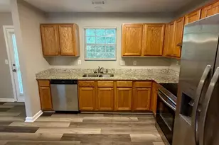 5696 Windfall Ln, Lithonia, GA 30058 - Photo 7