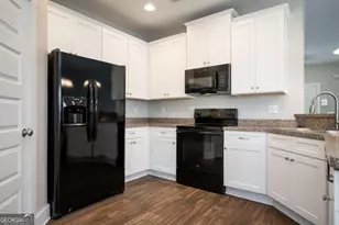340 Park W Blvd, Athens, GA 30606 - Photo 9