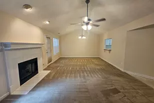 235 Monmouth Dr, Fayetteville, GA 30214 - Photo 5
