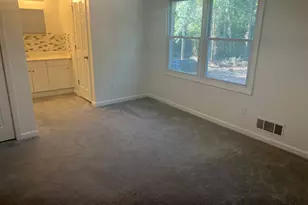 180 Williamsburg Way, Fayetteville, GA 30214 - Photo 3