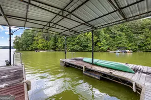 39 Village Pointe Dr, Lagrange, GA 30240 - Photo 5