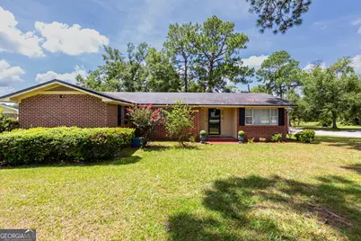 107 Community Drive, Waycross, GA 31501 - Photo 1