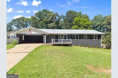 5880 Norton Circle, Flowery Branch, GA 30542 - Photo 1