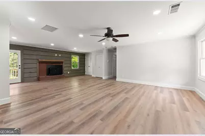 5880 Norton Circle, Flowery Branch, GA 30542 - Photo 7