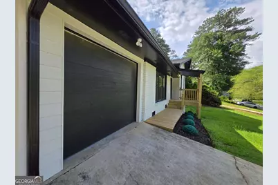 2400 Glenrock Drive, Decatur, GA 30032 - Photo 3
