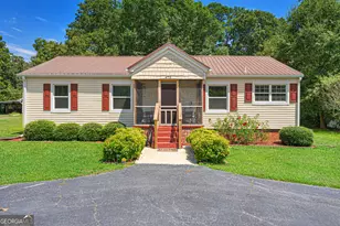 473 Ty Cobb St, Royston, GA 30662 - Photo 1
