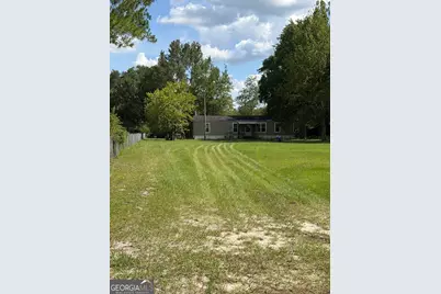 113 Horseshoe Loop, Saint George, GA 31562 - Photo 3