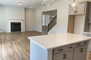 3519 Annsbury Ct, Lilburn, GA 30047 - Photo 17