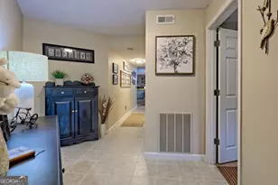 300 Ginger Creek Ln, Clayton, GA 30525 - Photo 5
