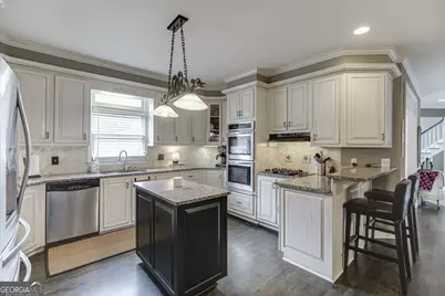 5332 Candleberry Drive SW, Lilburn, GA 30047 - Photo 13