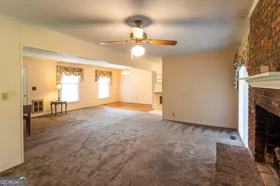 802 S Cherokee Road, Social Circle, GA 30025 - Photo 11