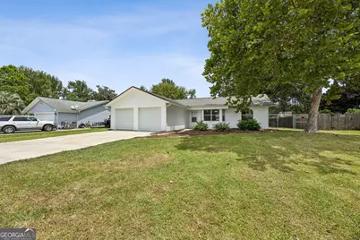144 Cherry Point Drive, Saint Marys, GA 31558 - Photo 1