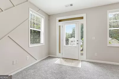 151 Highwoods Parkway, Newnan, GA 30265 - Photo 9