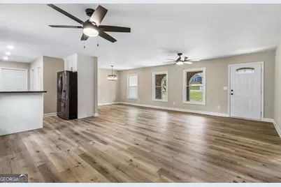 2526 Hamill Drive, Buford, GA 30519 - Photo 15