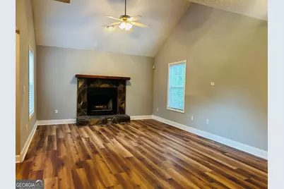 207 Hillcrest Drive, Palmetto, GA 30268 - Photo 3