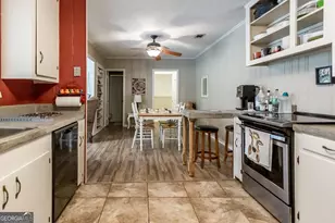 1112 Hill St, Waycross, GA 31501 - Photo 13