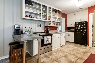1112 Hill Street, Waycross, GA 31501 - Photo 15