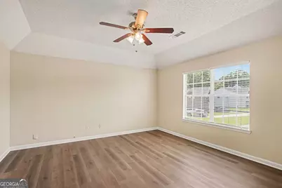 228 Kings Cove, Locust Grove, GA 30248 - Photo 7